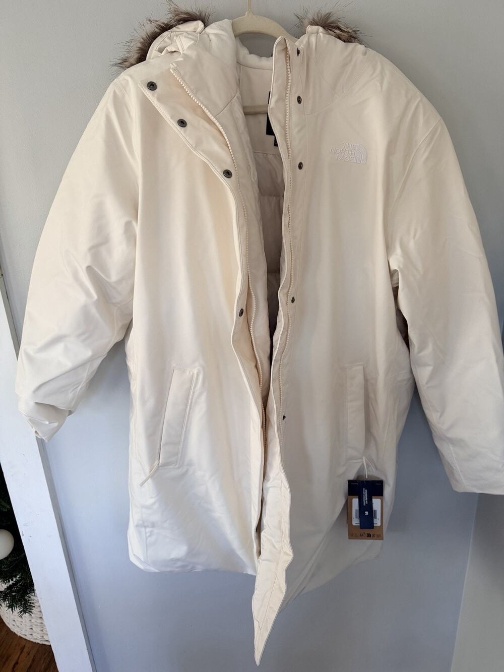 The North Face Women's Plus Arctic Parka Down Coat Gardenia White Sz 1X NEW